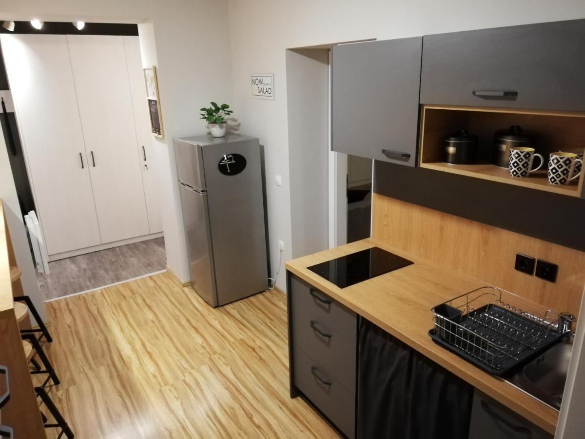Apartment Nobl Plac Целе Экстерьер фото